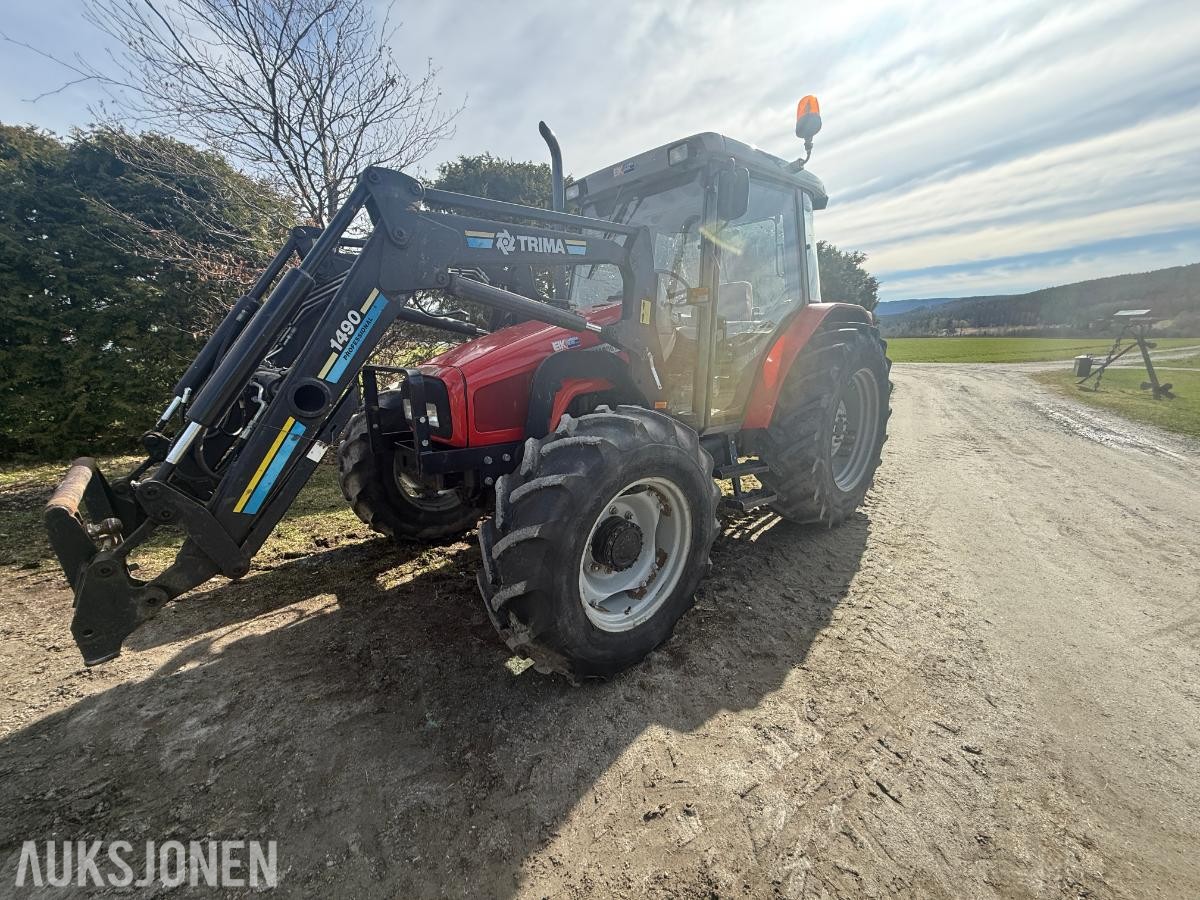 1997 Massey Ferguson 4255