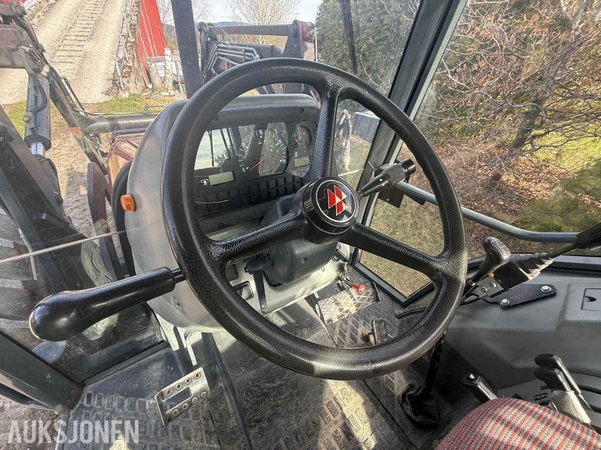 1997 Massey Ferguson 4255