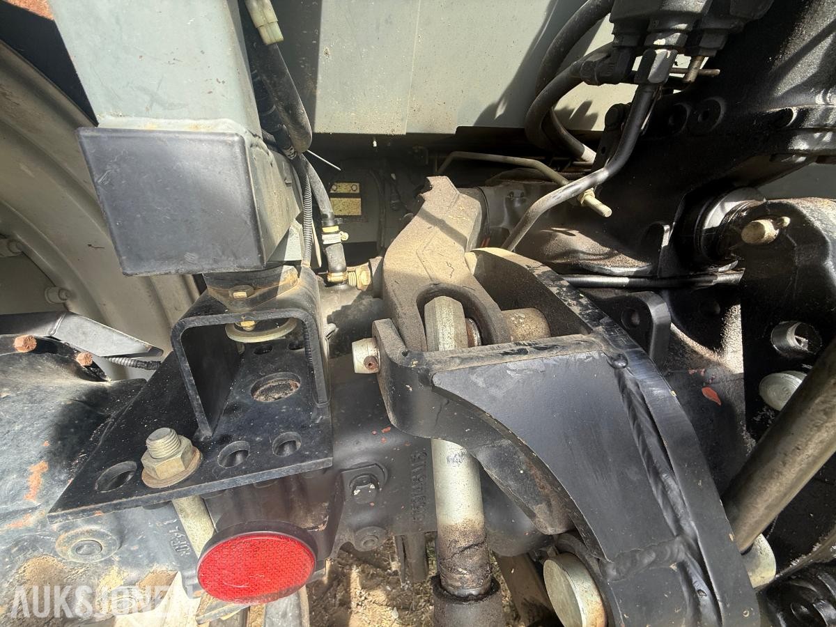 1997 Massey Ferguson 4255