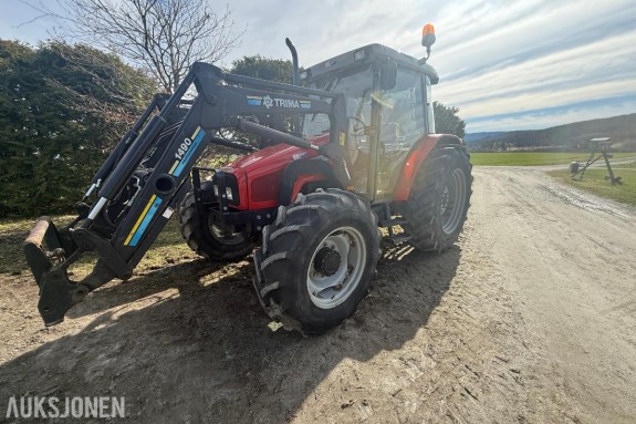 1997 Massey Ferguson 4255