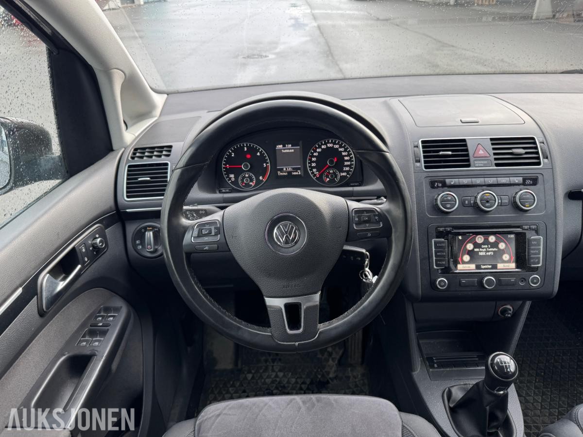 2014 Volkswagen Touran, 2.0L - 140hk, 179761km - Rep objekt