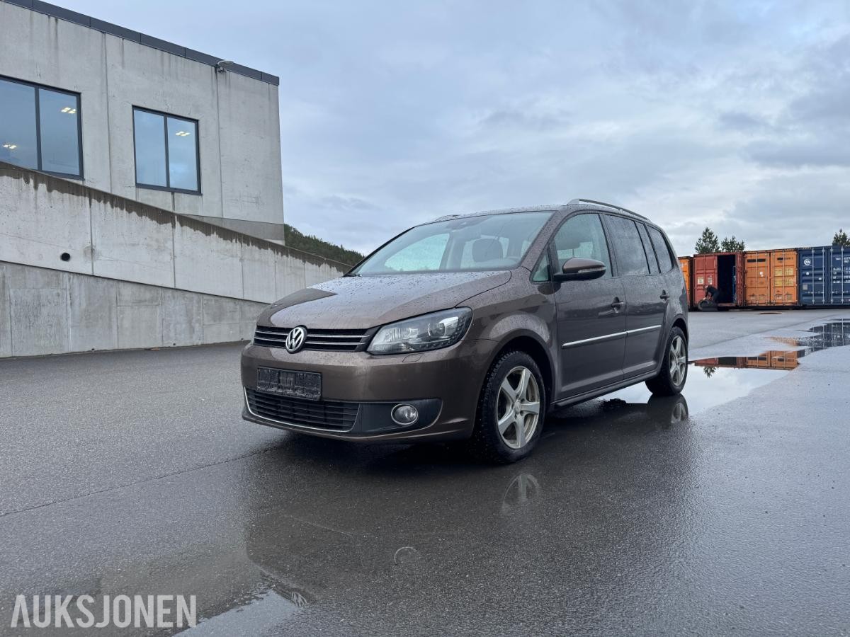 2014 Volkswagen Touran, 2.0L - 140hk, 179761km - Rep objekt