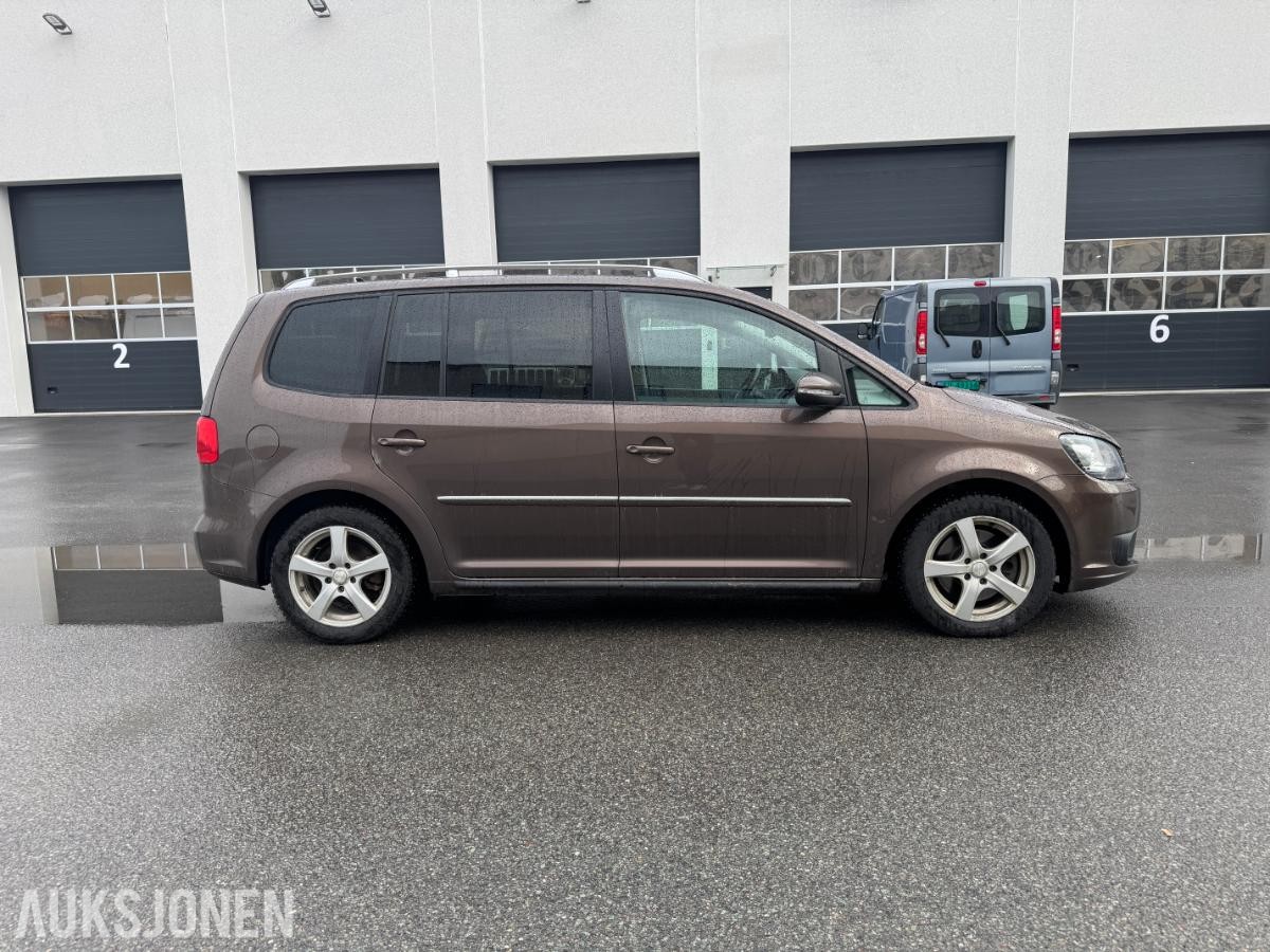 2014 Volkswagen Touran, 2.0L - 140hk, 179761km - Rep objekt