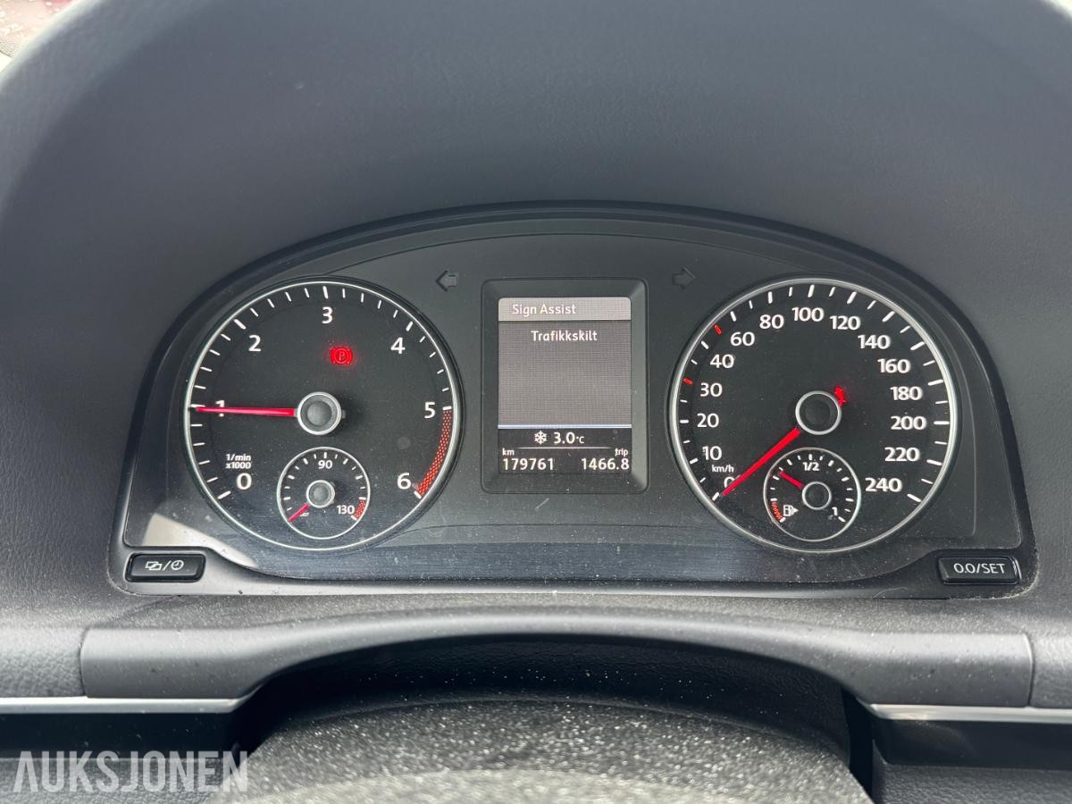 2014 Volkswagen Touran, 2.0L - 140hk, 179761km - Rep objekt