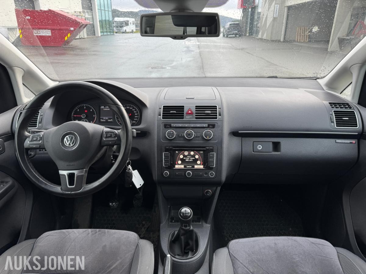 2014 Volkswagen Touran, 2.0L - 140hk, 179761km - Rep objekt
