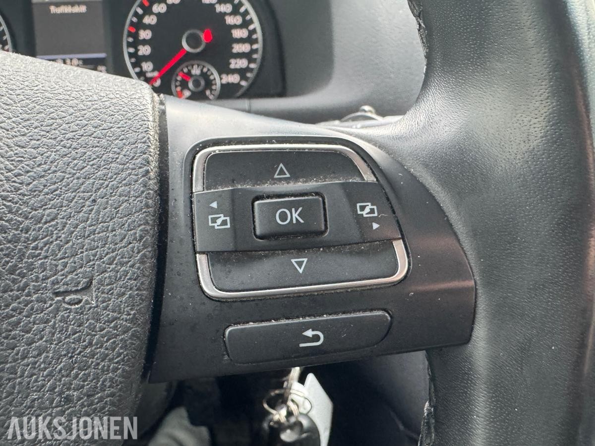 2014 Volkswagen Touran, 2.0L - 140hk, 179761km - Rep objekt