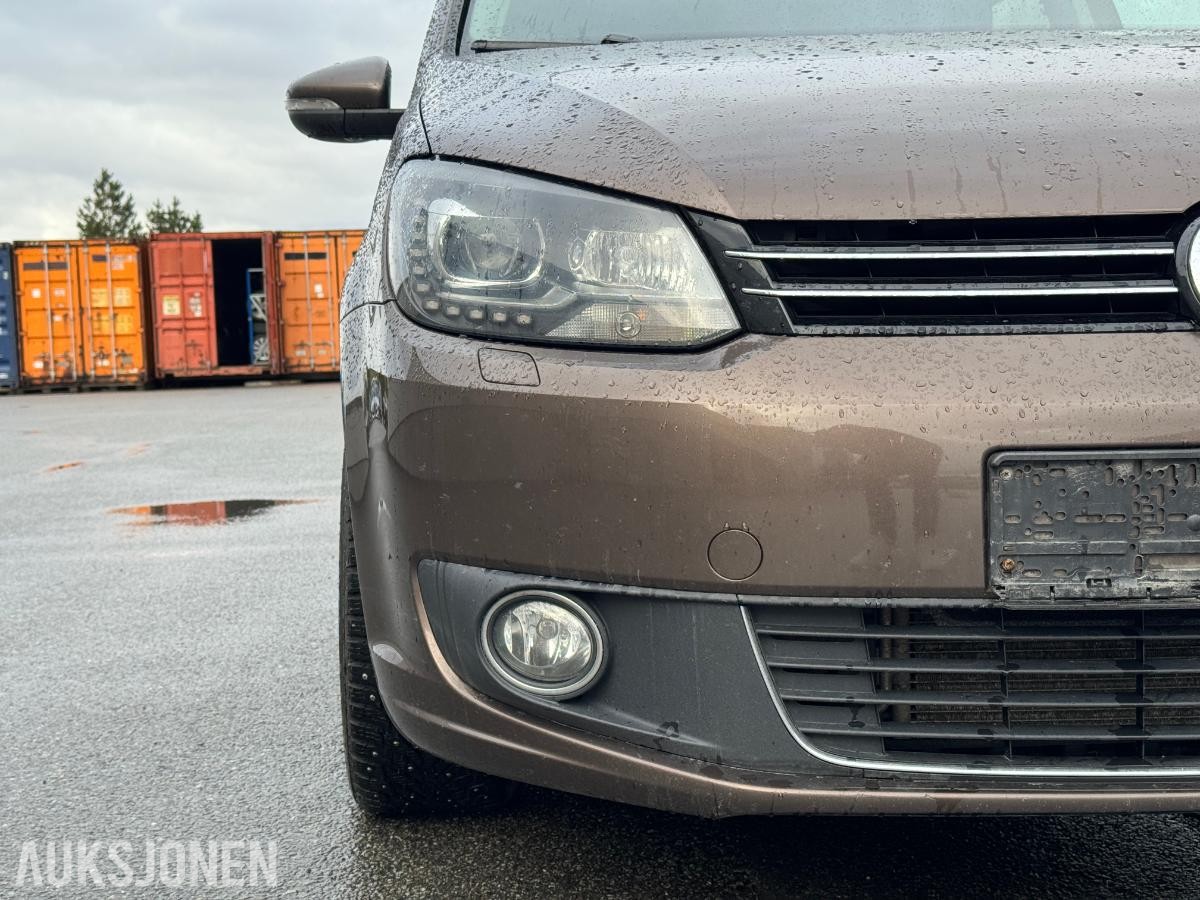 2014 Volkswagen Touran, 2.0L - 140hk, 179761km - Rep objekt