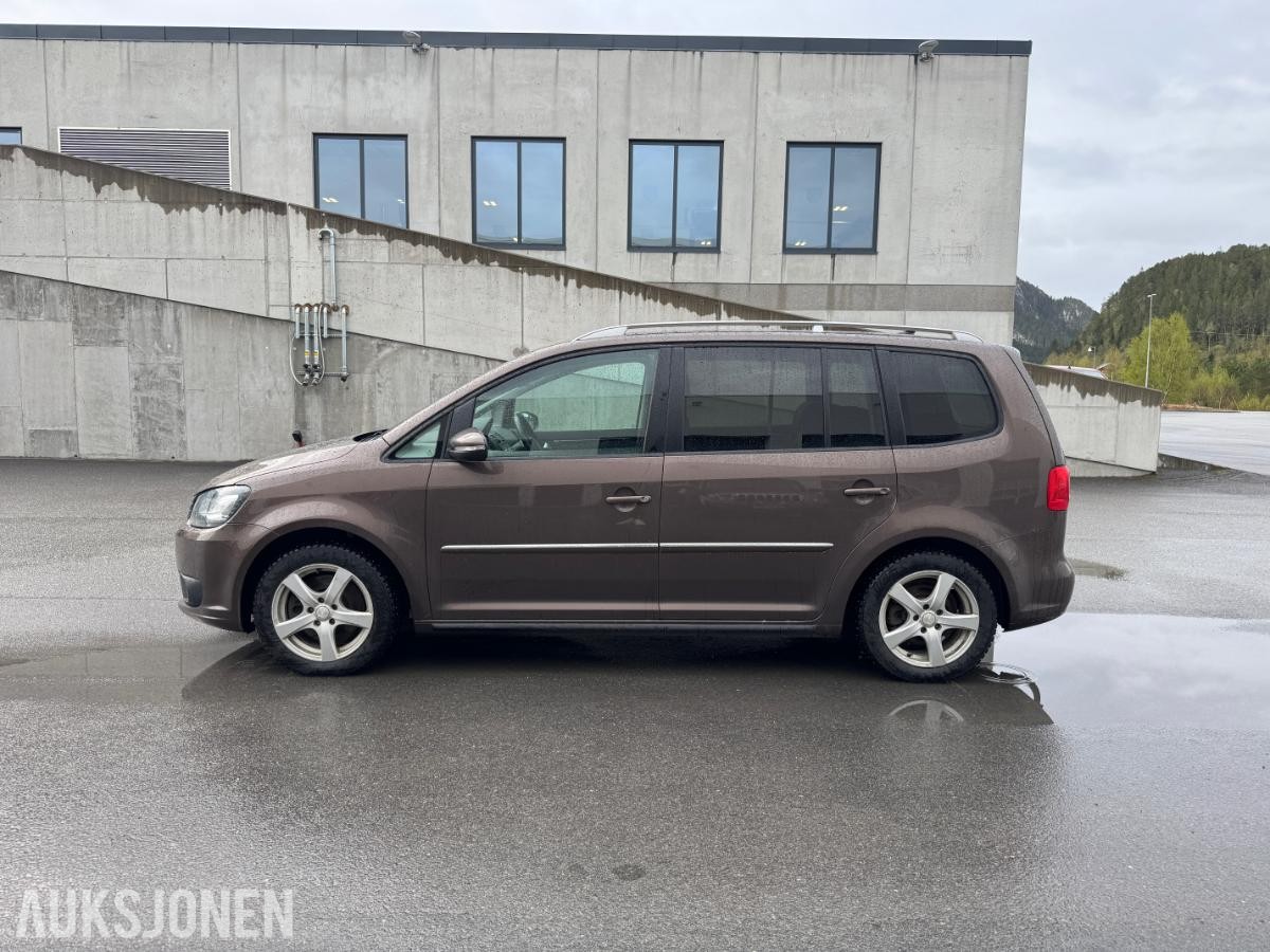 2014 Volkswagen Touran, 2.0L - 140hk, 179761km - Rep objekt