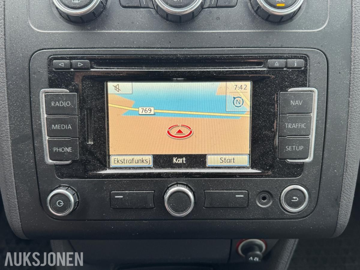 2014 Volkswagen Touran, 2.0L - 140hk, 179761km - Rep objekt