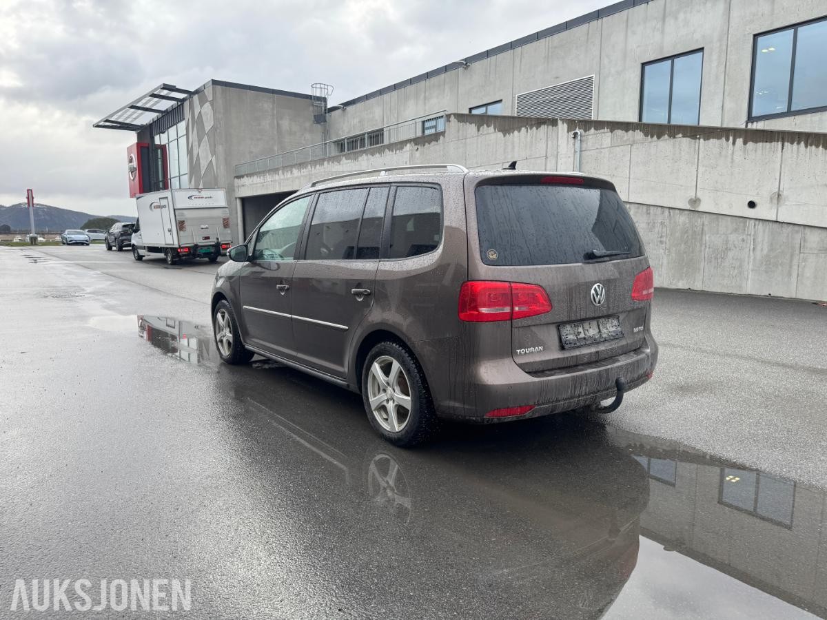 2014 Volkswagen Touran, 2.0L - 140hk, 179761km - Rep objekt