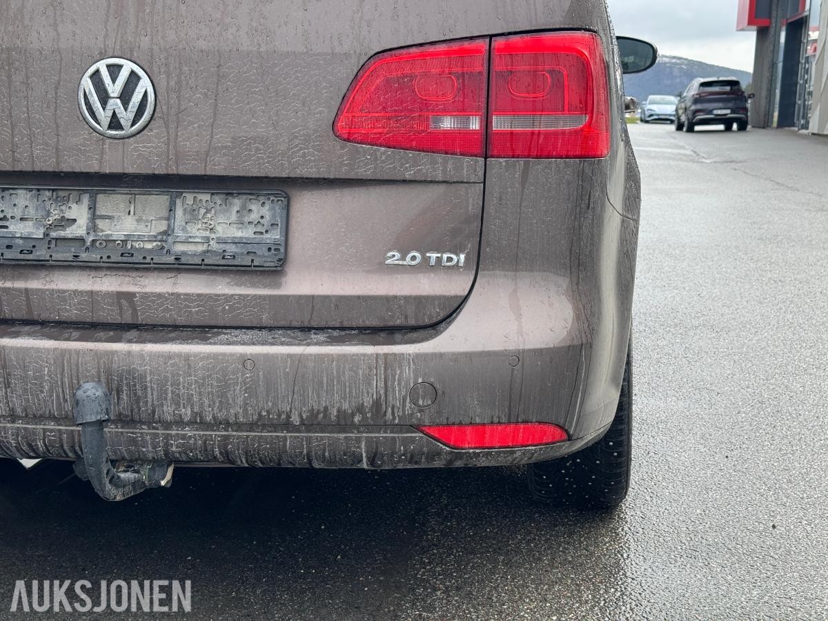 2014 Volkswagen Touran, 2.0L - 140hk, 179761km - Rep objekt