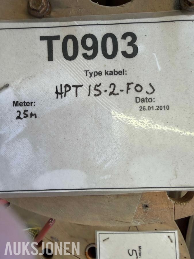 2700+ meter selvregulerende varmekabler / industrikabler på tromler