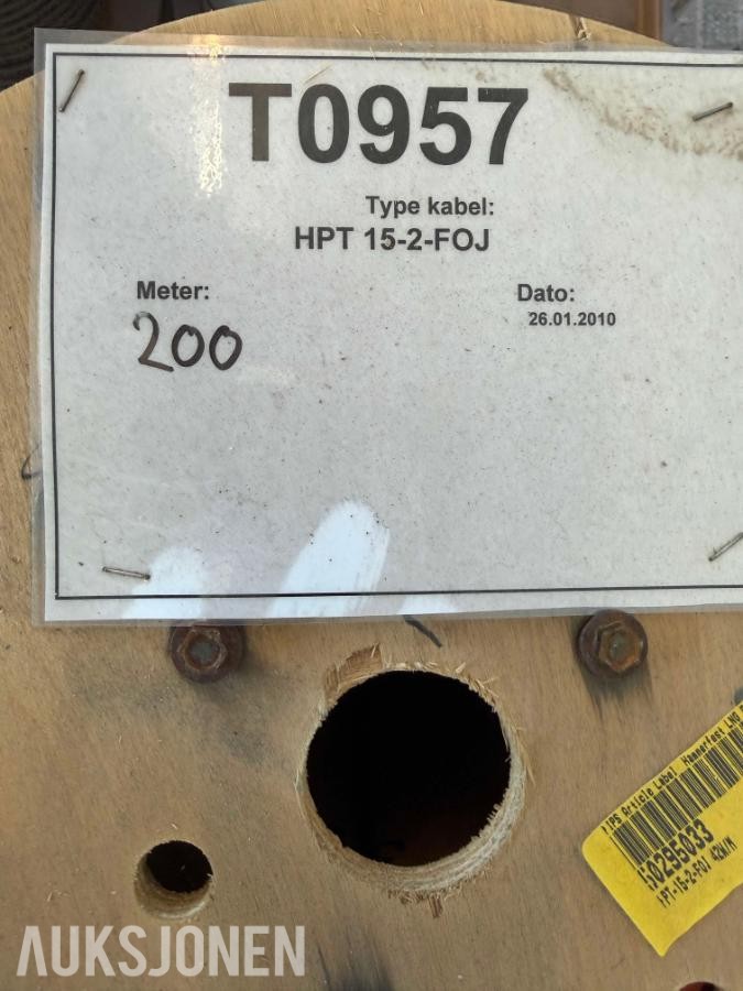 2700+ meter selvregulerende varmekabler / industrikabler på tromler