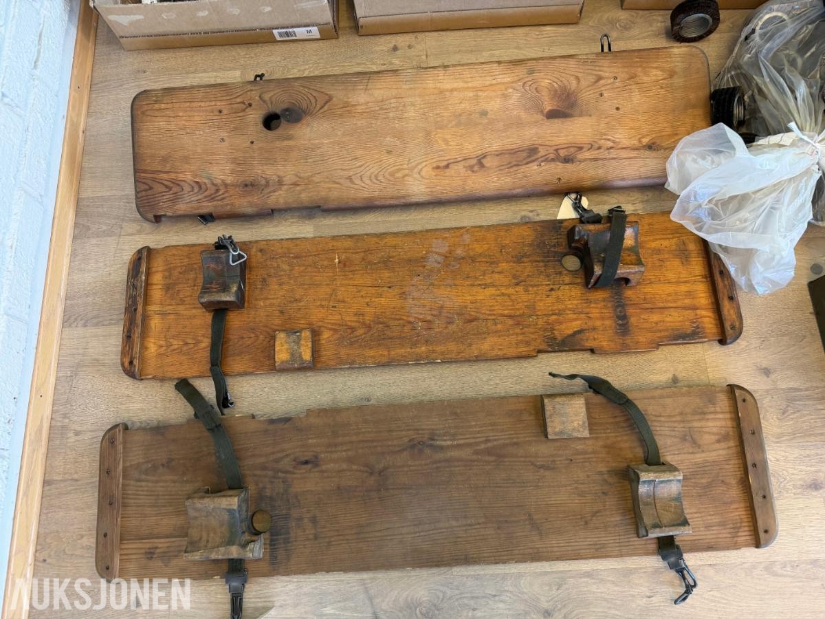 4x Kärcher FKB-2 fyringsenheter + diverse militært utstyr