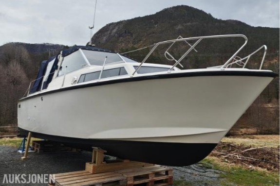 1983 Nimbus 800 Turbo båt med volvo penta 130hk