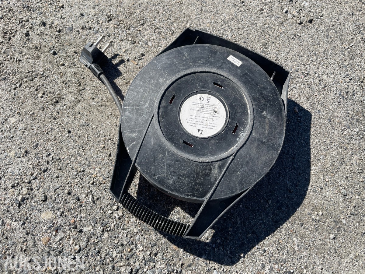 Kabeltromler – 5 stk med kabler