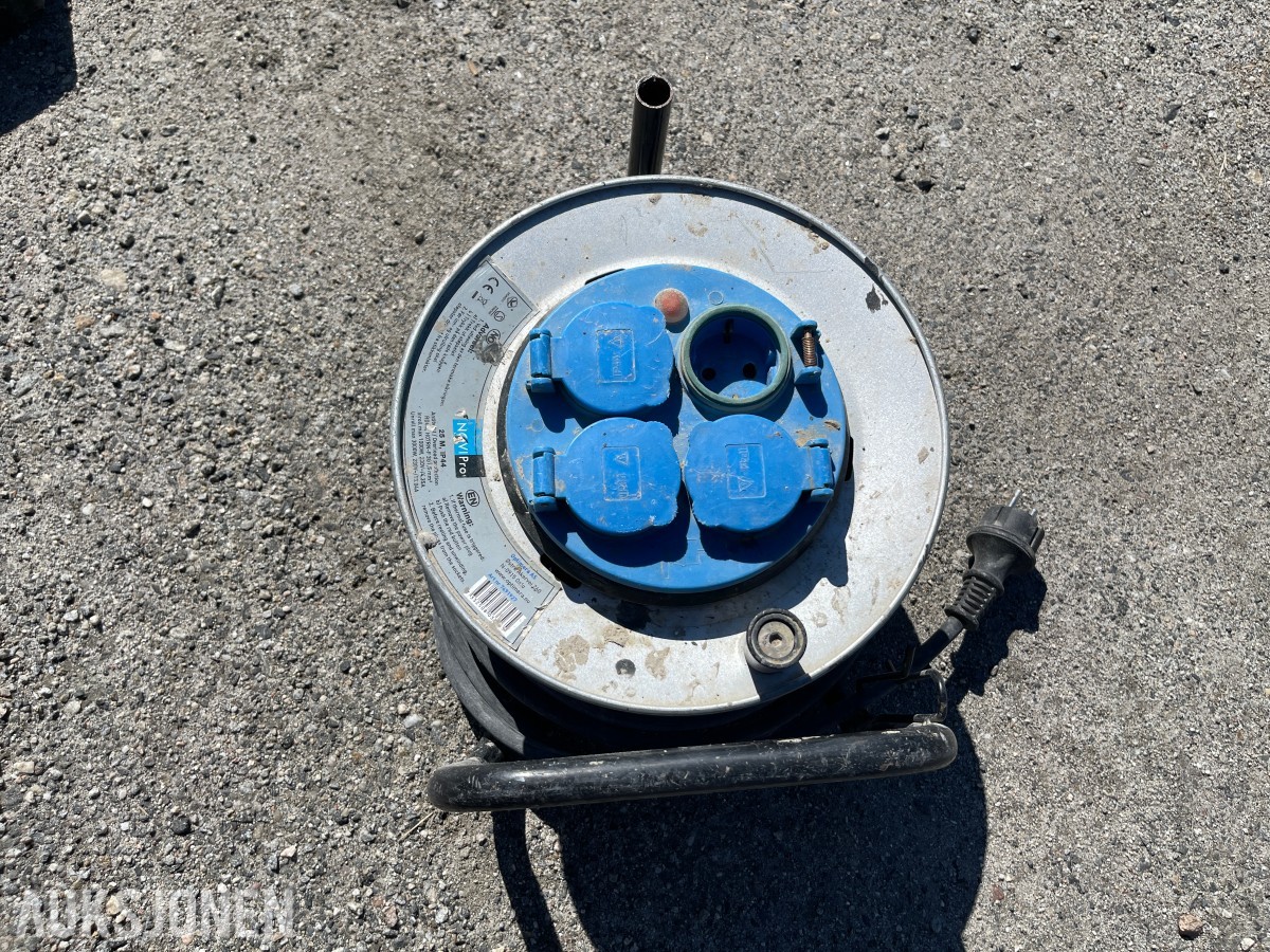 Kabeltromler – 5 stk med kabler