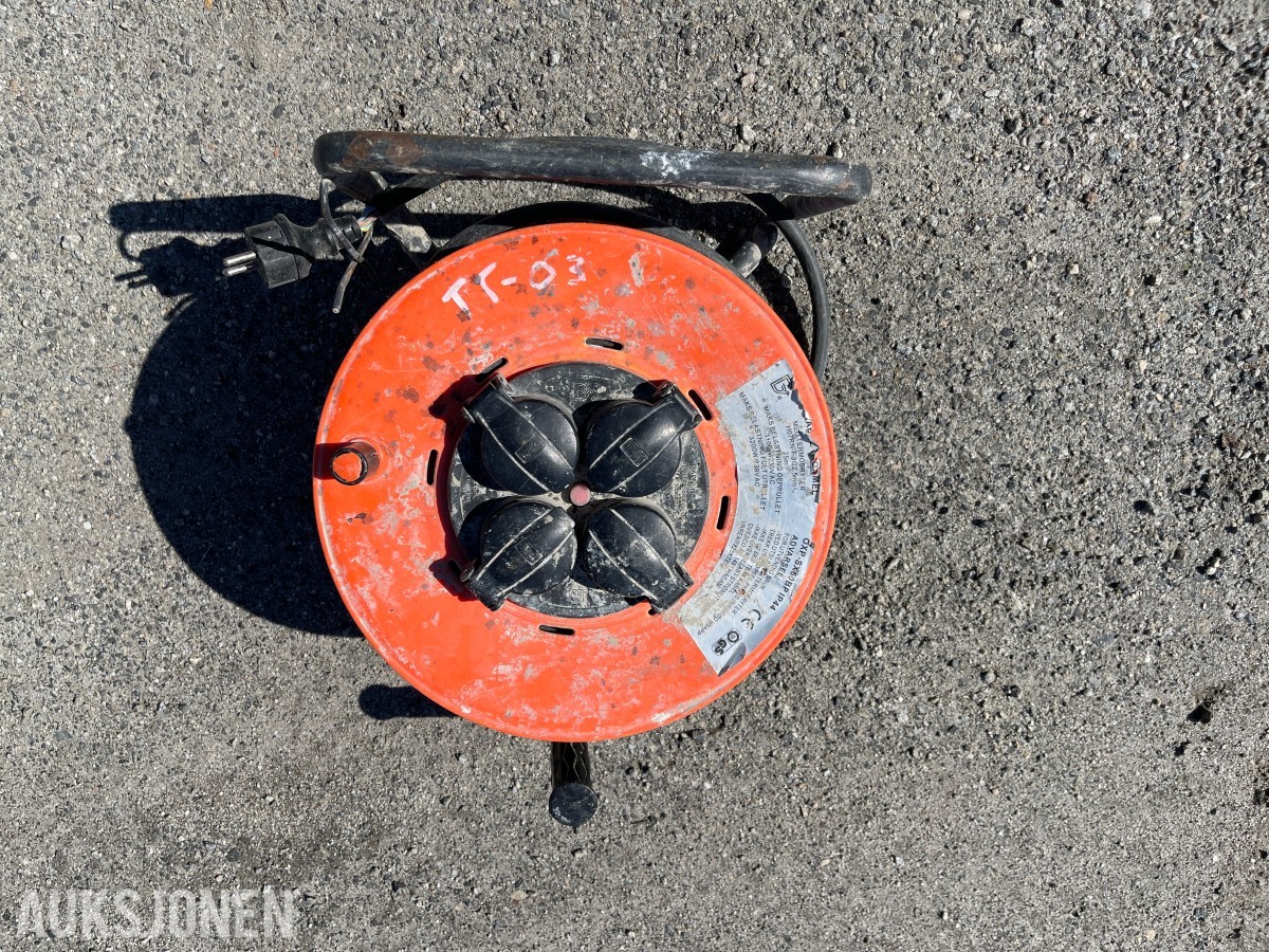 Kabeltromler – 5 stk med kabler