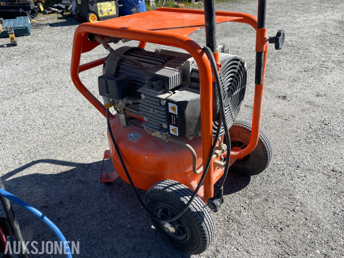 Paslode Proline 330/24-10 med slangetrommel