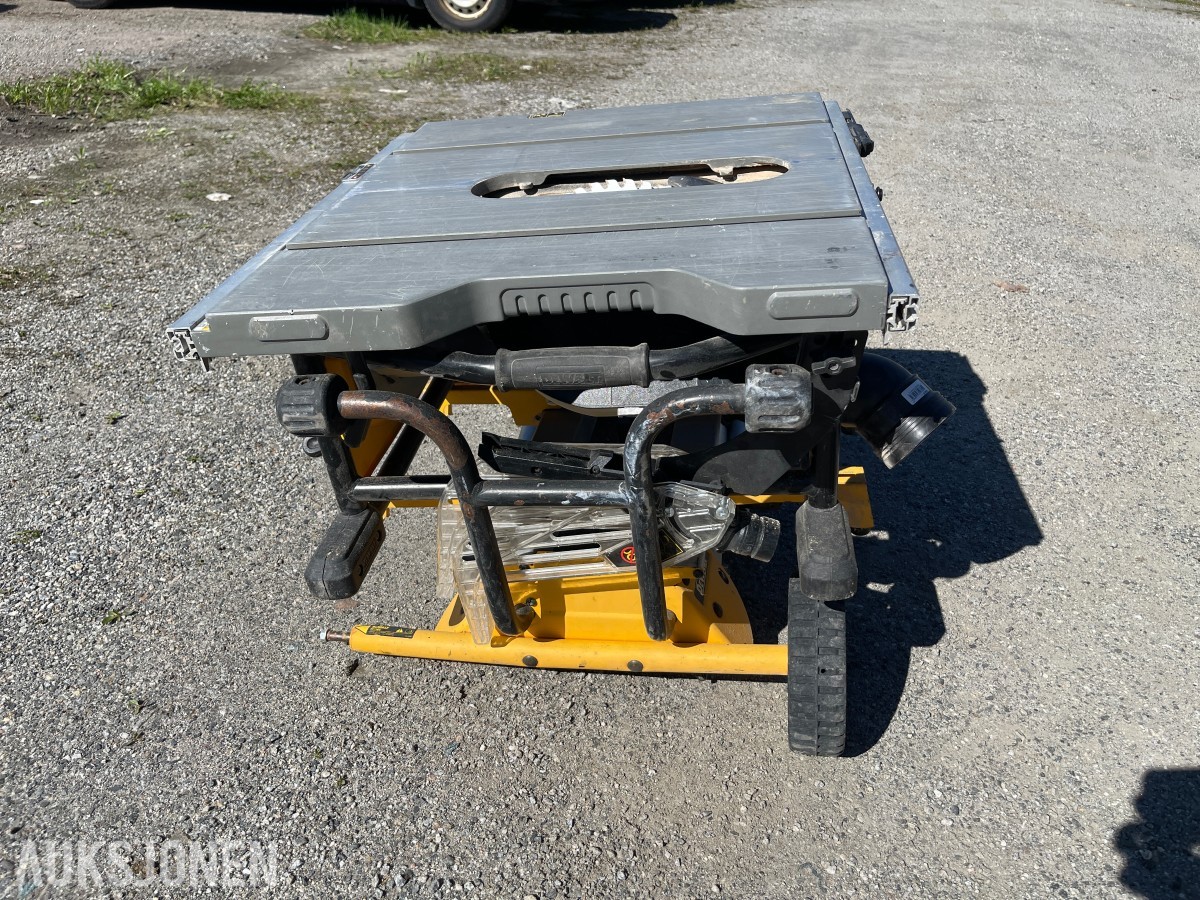 DeWalt bordsag DWE7492 med stativ