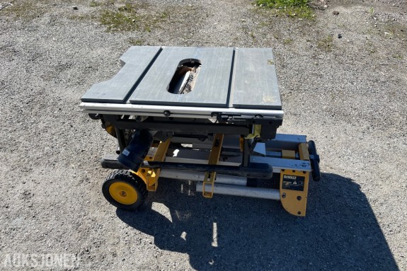 DeWalt bordsag DWE7492 med stativ
