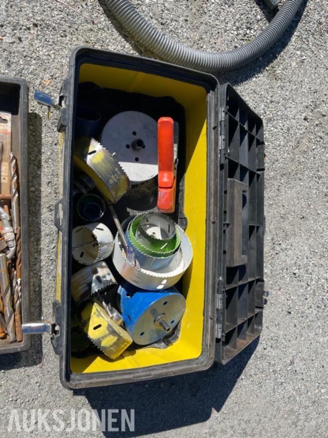 Stor verktøypakke – Bosch, DeWalt, Nilfisk m.m.