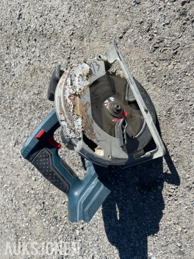 Stor verktøypakke – Bosch, DeWalt, Nilfisk m.m.