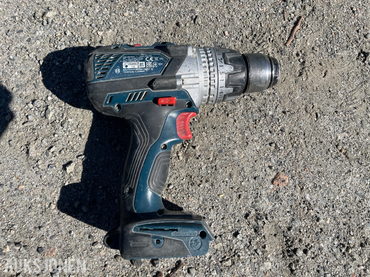 Stor verktøypakke – Bosch, DeWalt, Nilfisk m.m.
