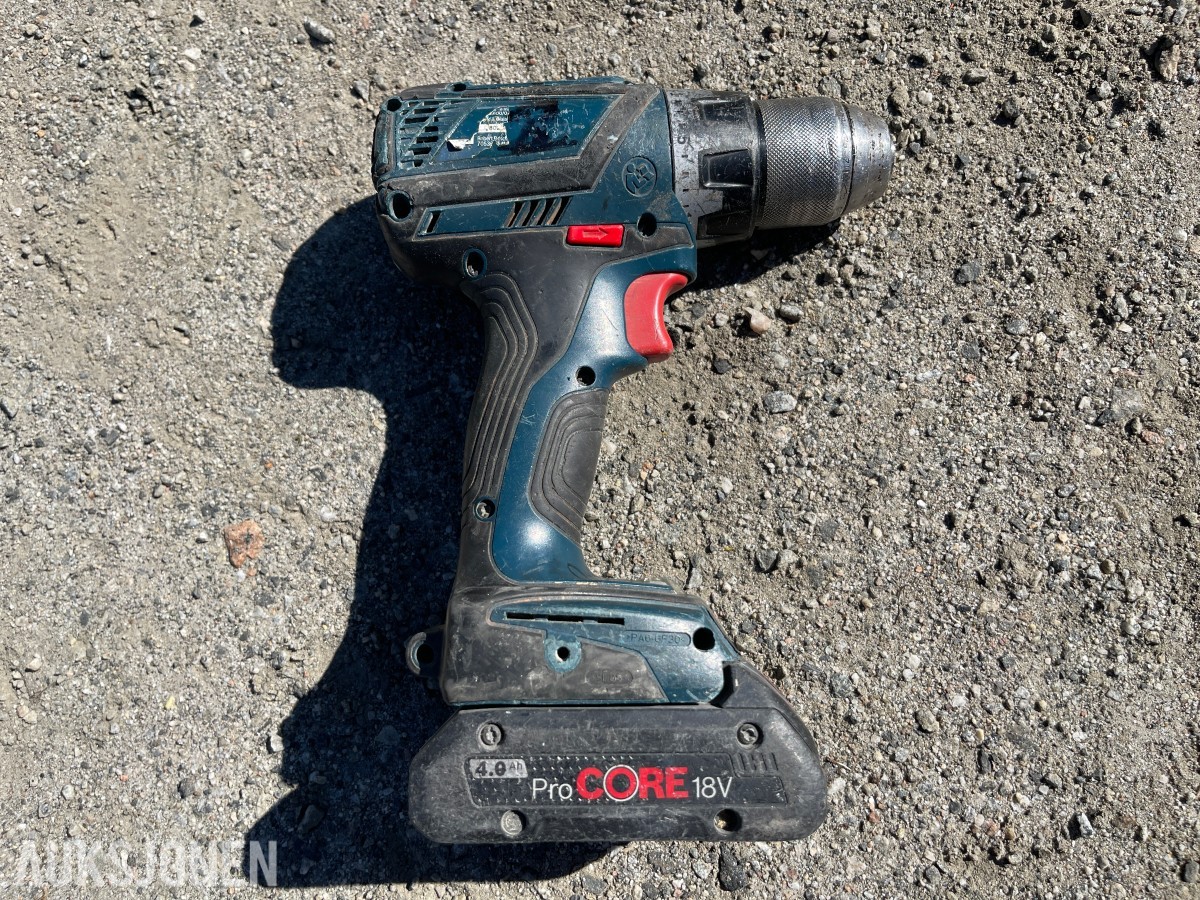 Stor verktøypakke – Bosch, DeWalt, Nilfisk m.m.