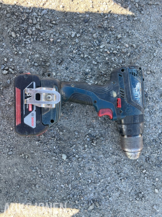 Stor verktøypakke – Bosch, DeWalt, Nilfisk m.m.