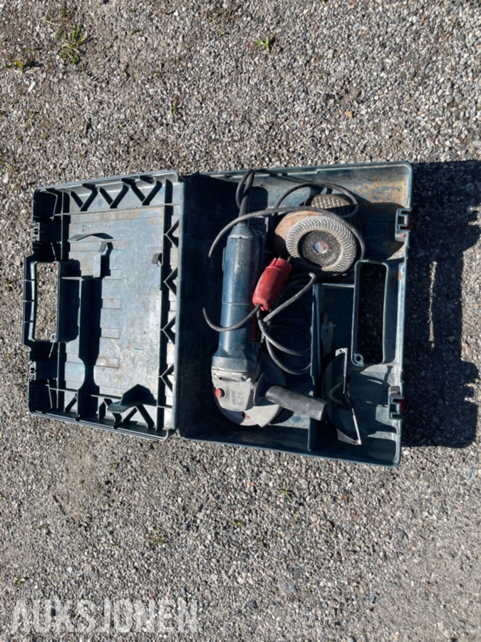 Stor verktøypakke – Bosch, DeWalt, Nilfisk m.m.