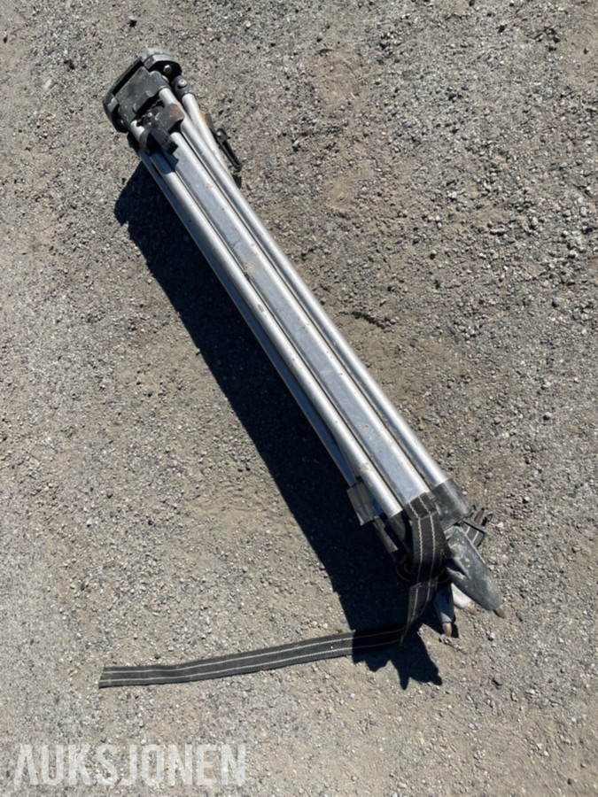 Stor verktøypakke – Bosch, DeWalt, Nilfisk m.m.