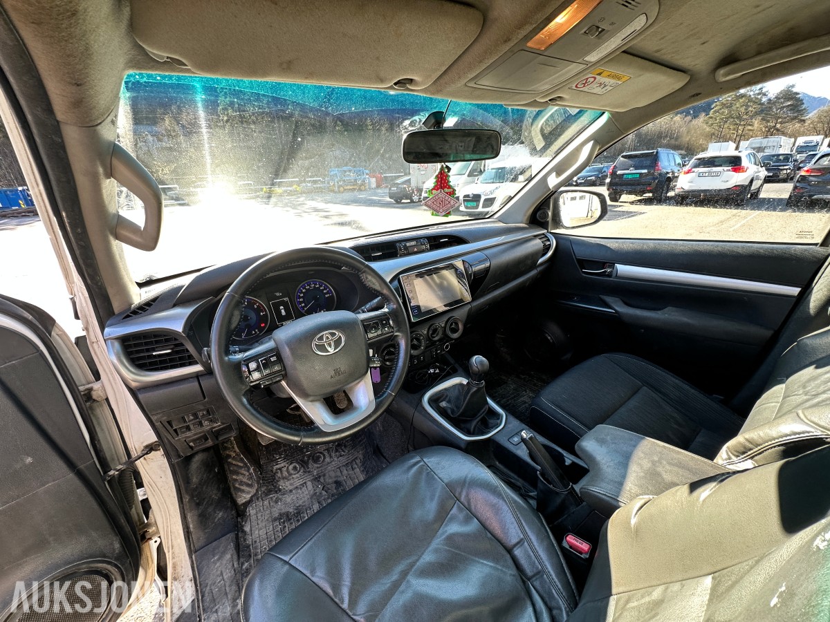 2016 Toyota HILUX 2.4-150 D 4WD - arbeidsbil / prosjekt