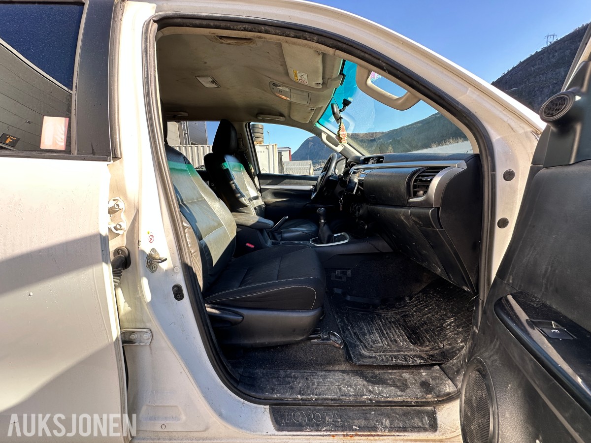 2016 Toyota HILUX 2.4-150 D 4WD - arbeidsbil / prosjekt