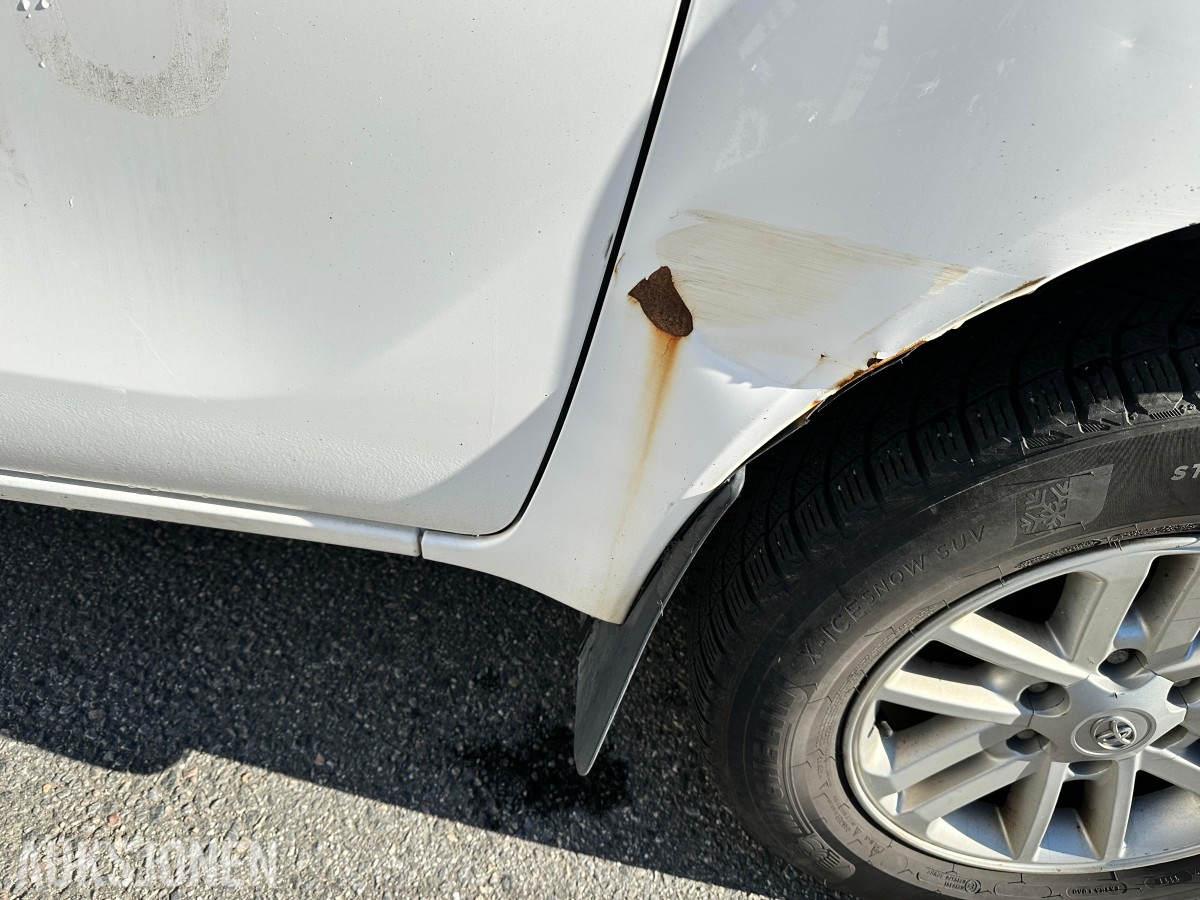2016 Toyota HILUX 2.4-150 D 4WD - arbeidsbil / prosjekt