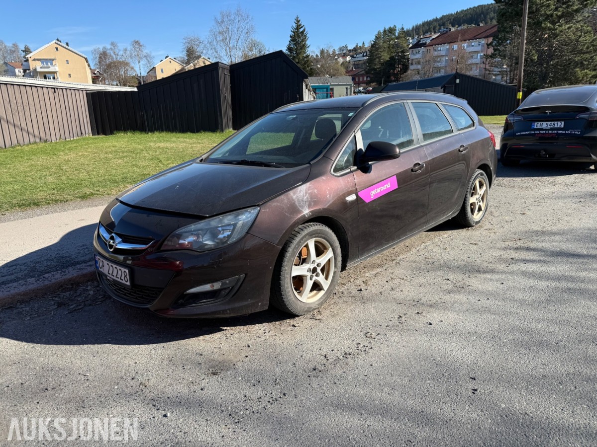2013 Opel ASTRA 1.7-110 D, multiratt, tilh.feste, s+v hjul