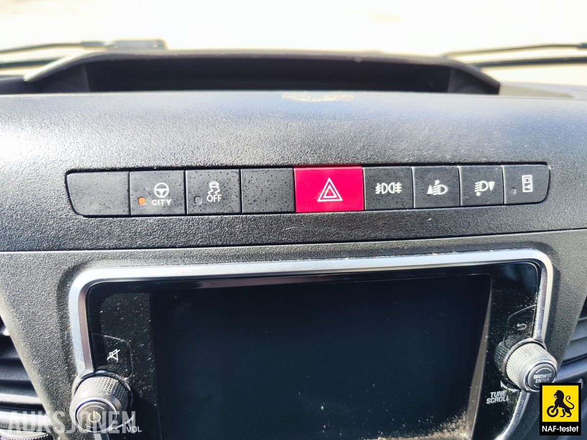 2024 Iveco Daily 156HK AUT SKAPBIL HENGERFESTE BAKLØFTER VARMER CRUISE 