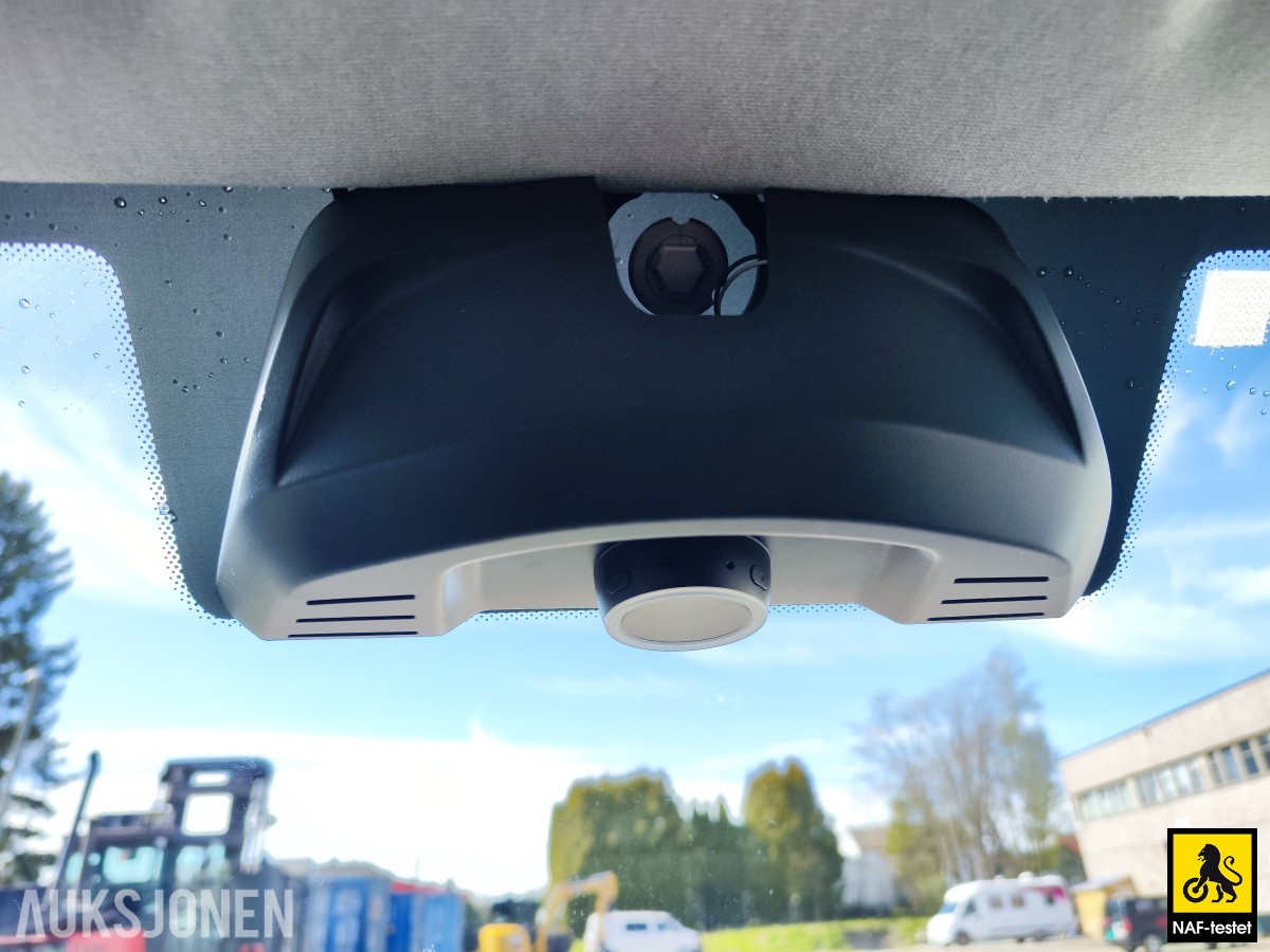 2024 Iveco Daily 156HK AUT SKAPBIL HENGERFESTE BAKLØFTER VARMER CRUISE 