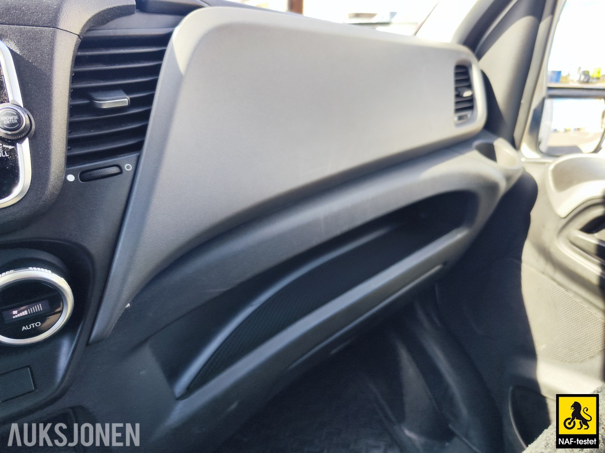 2024 Iveco Daily 156HK AUT SKAPBIL HENGERFESTE BAKLØFTER VARMER CRUISE 