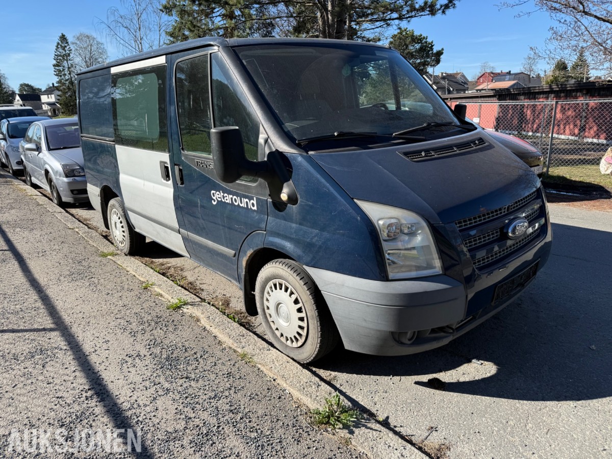 2011 Ford TRANSIT 2.2-101 D varebil, 3-seter, dieselvarmer, s+v hjul