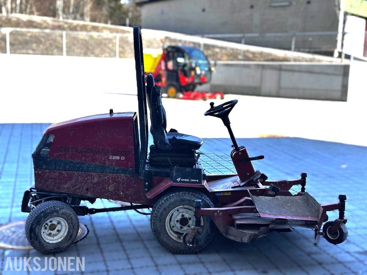Toro Groundsmaster 228D gressklipper – 4WD – ca. 2260 timer – reparasjonsobjekt