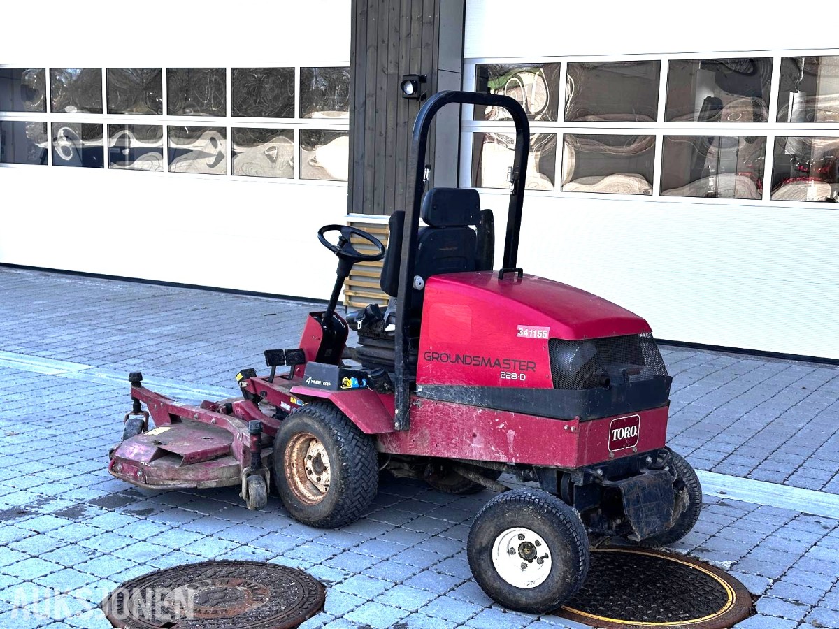 Toro Groundsmaster 228D gressklipper – 4WD – ca. 2260 timer – reparasjonsobjekt