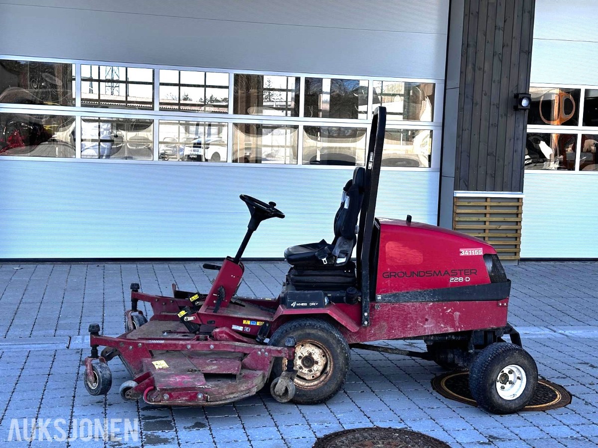 Toro Groundsmaster 228D gressklipper – 4WD – ca. 2260 timer – reparasjonsobjekt