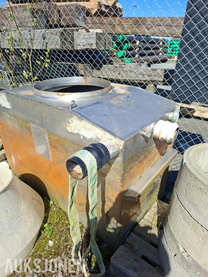 Fettutskiller syrefast ca. 1000L - 110 mm rørflenser