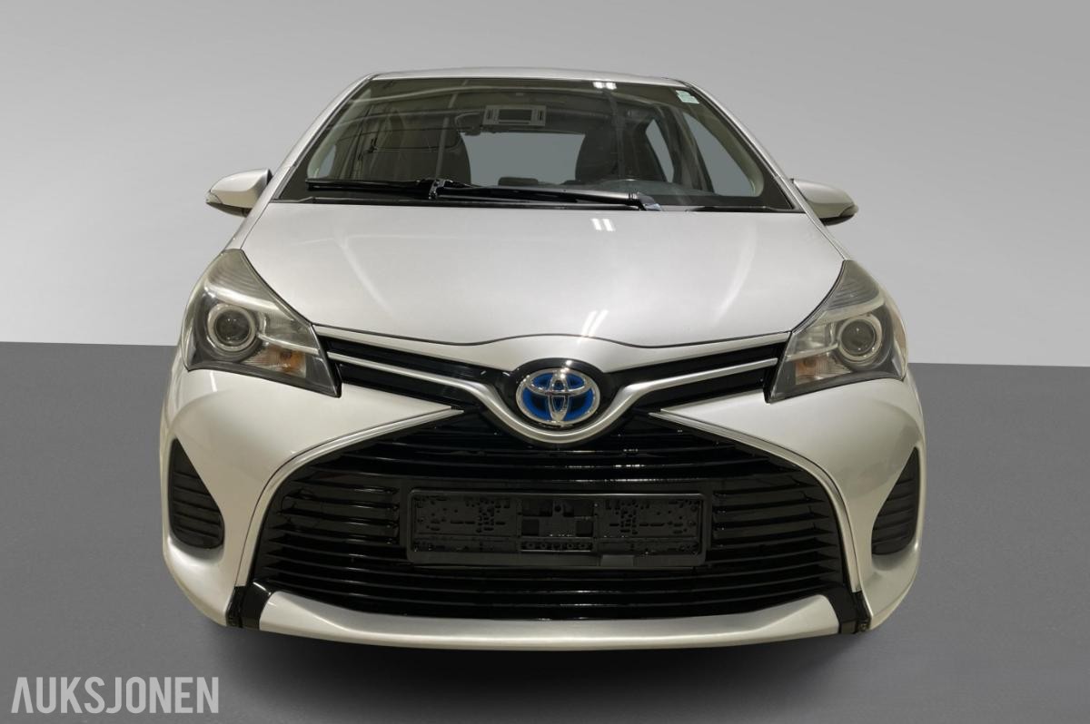 2015 Toyota Yaris, 1,5 Hybrid Active e-CVT Historikk, 166789km