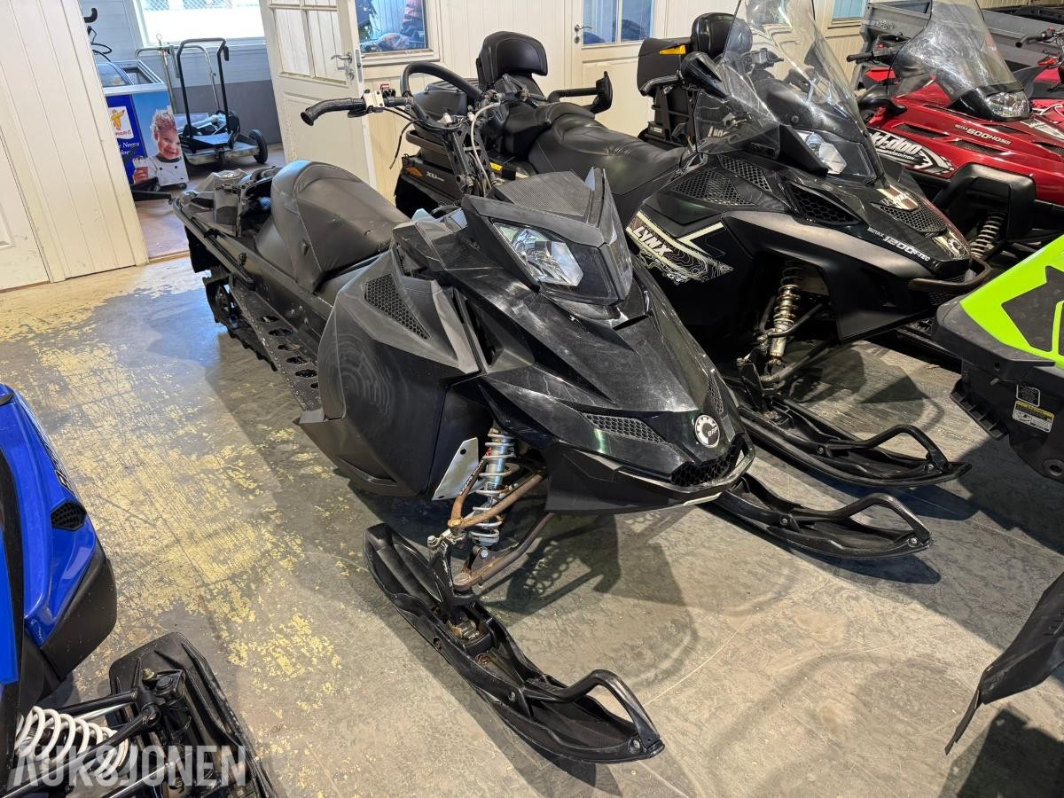 2013 Lynx Xtrim Boondocker 800E-tec løssnøscooter 