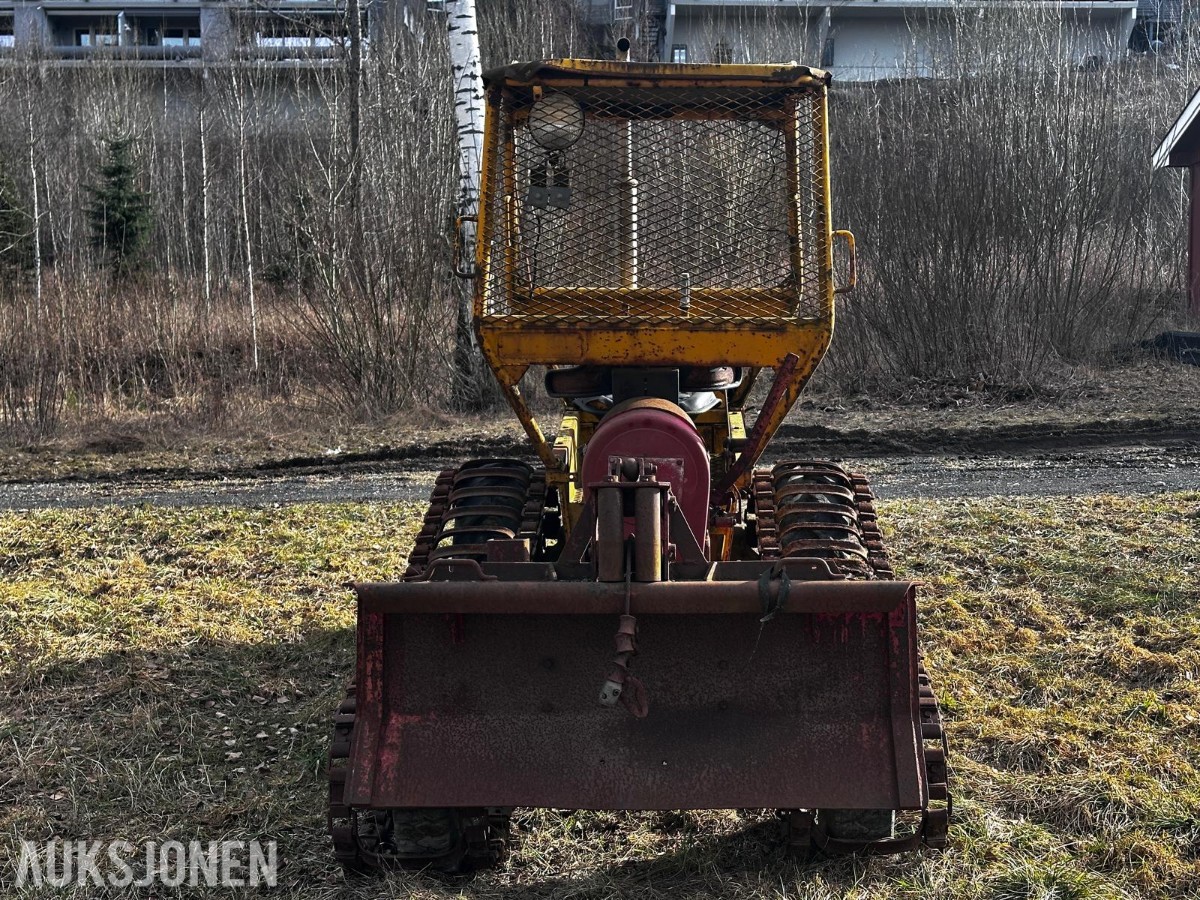 Krabat 232 beltegående skogsmaskin – prosjekt / reparasjonsobjekt