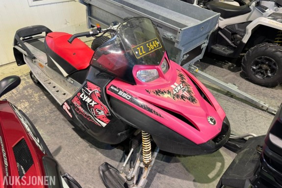 2008 Lynx X-trim 550F snøscooter / langt belte 