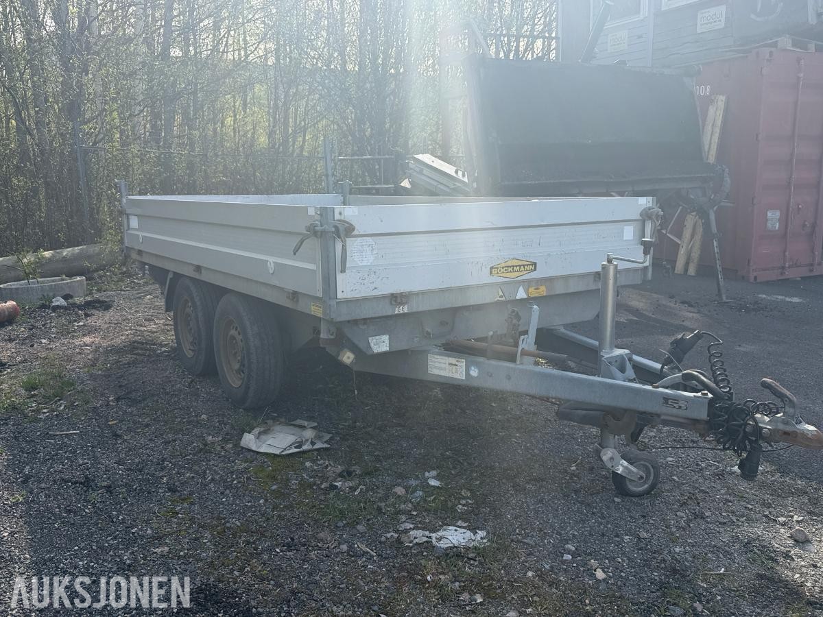 BÖCKMANN Tipphenger med 2464 kg nyttelast