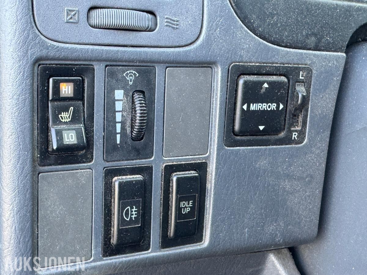 2002 Toyota HiAce 2.5 D – S/V Dekk - Km: 247 724